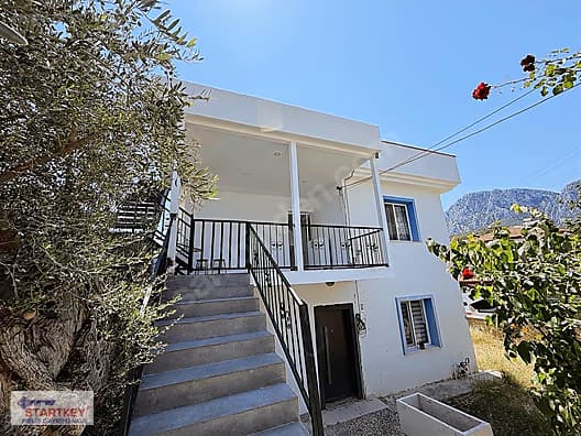 Karaburun'da Bir Ev Fiyatına 2 Ev Birlikte Satılık küçük görsel 4