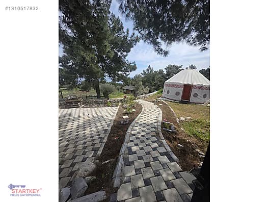 İçmekıyısın'da Panoramik Deniz Manzaralı Tarla görsel 1
